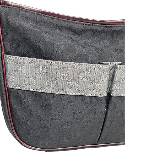 Loewe Jacquard Logo Shoulder Bag Black Gray Leather Trim Red Edge - Picture 2 of 16